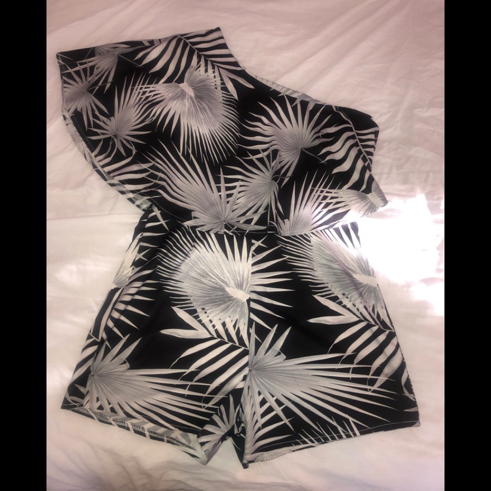 One shoulder palm tree romper
